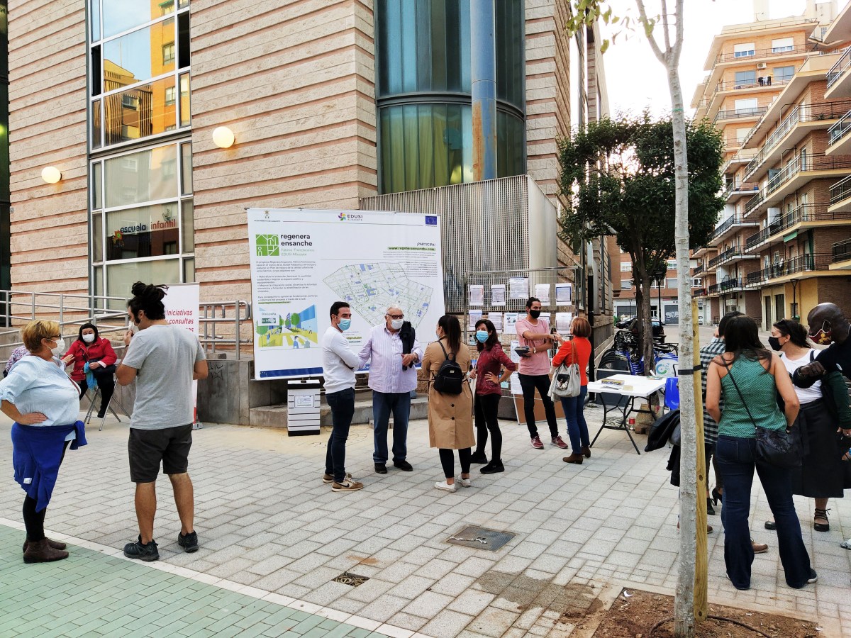 Foro Abierto a pie de calle